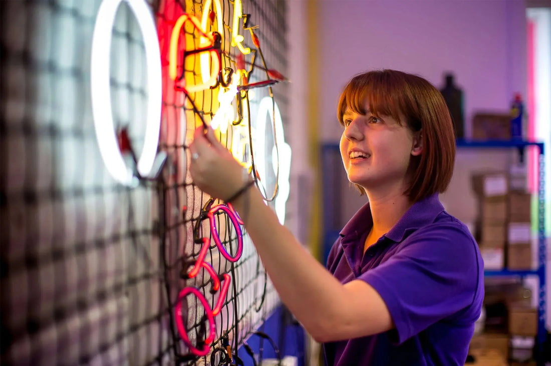 Get Your Neon Sign Repair